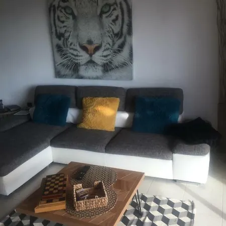 Apartment Paisible *